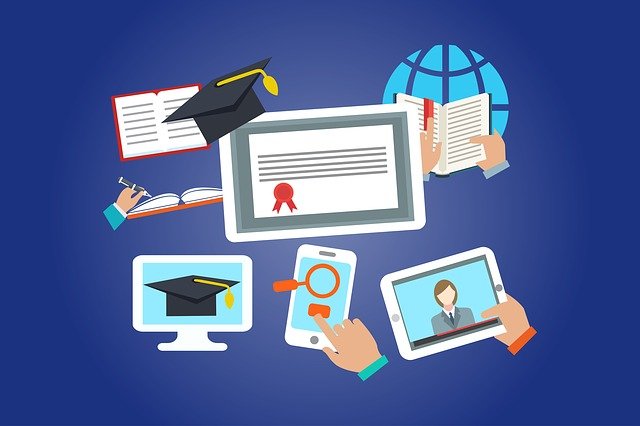 Online vs On-Campus Education- Which Should You Choose?